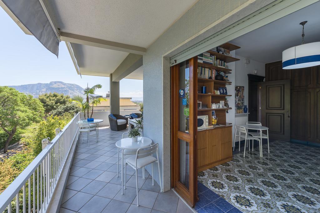 B&B Mondello Holiday パレルモ エクステリア 写真